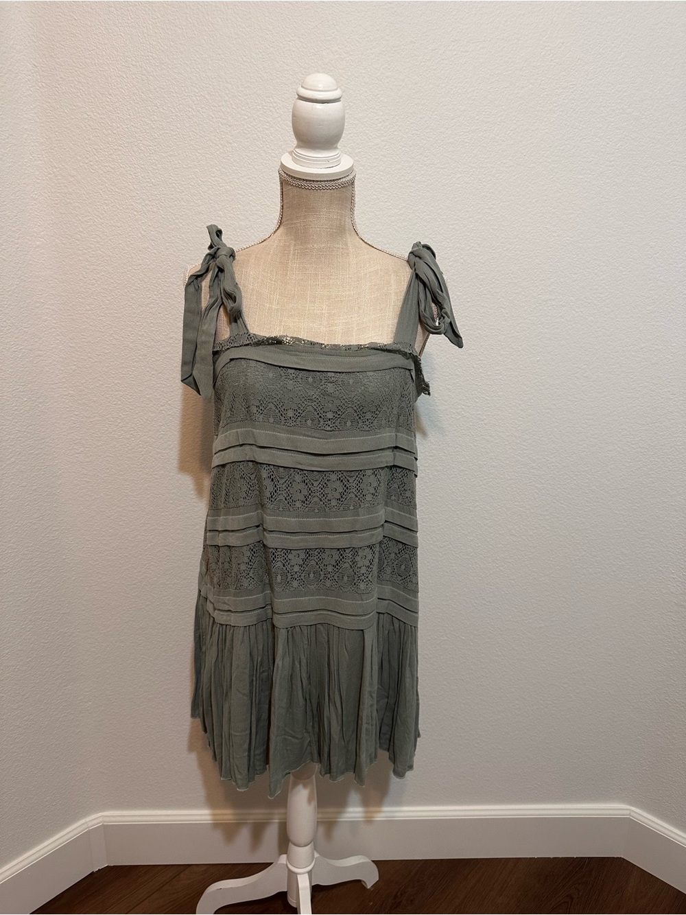 Tie-Shoulder Lace-Panel Mini Dress in Sage Green